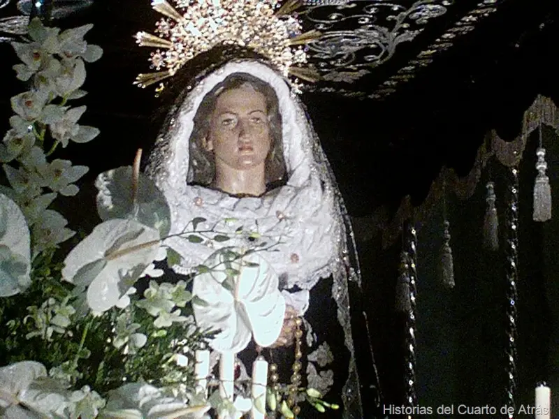 Hermandad de Nuestra Señora de la Soledad de Salamanca: la Virgen de los seis rostros